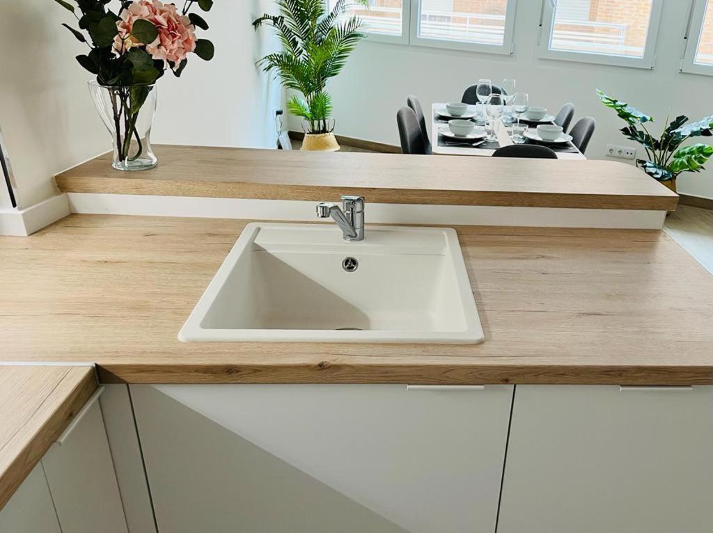 Apartamento Turistico Clavellinas IV Caces Zewnętrze zdjęcie